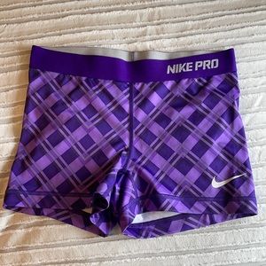 Nike Pro